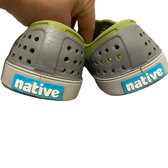 Native water shoes - Picture 2 of 6